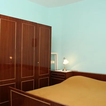 Pensionat Triple Vrboska 4600b Split